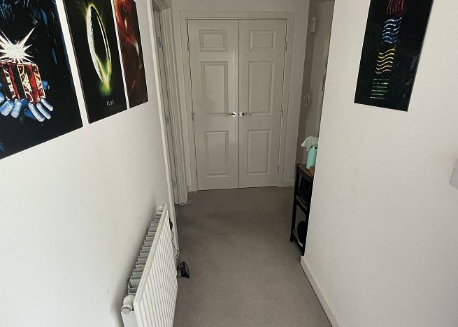Flat 1 Fulmar House, Horley